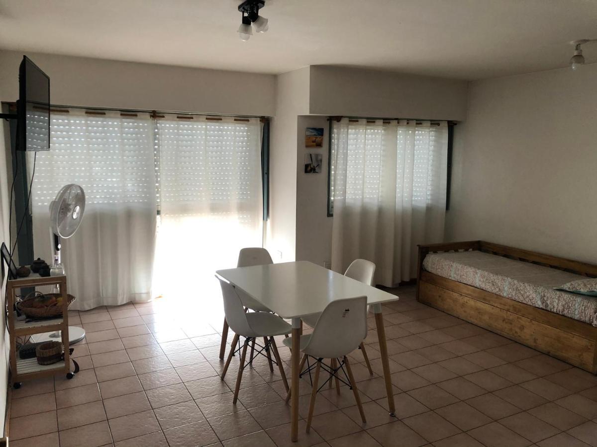 Apartamento Pacifico Suites Centro Bahía Blanca Esterno foto